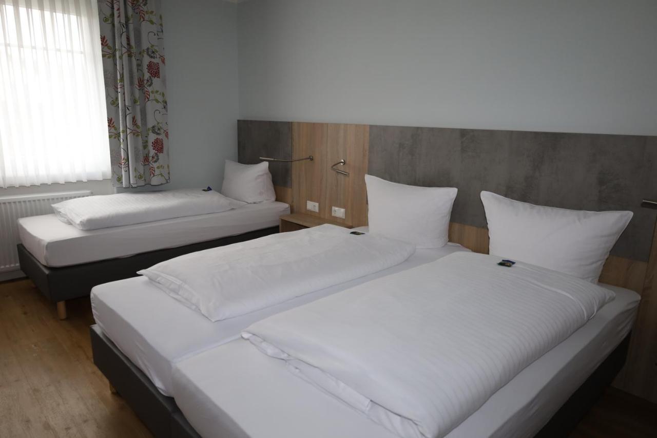 Hotel-Pension Am Boehmepark Soltau Εξωτερικό φωτογραφία
