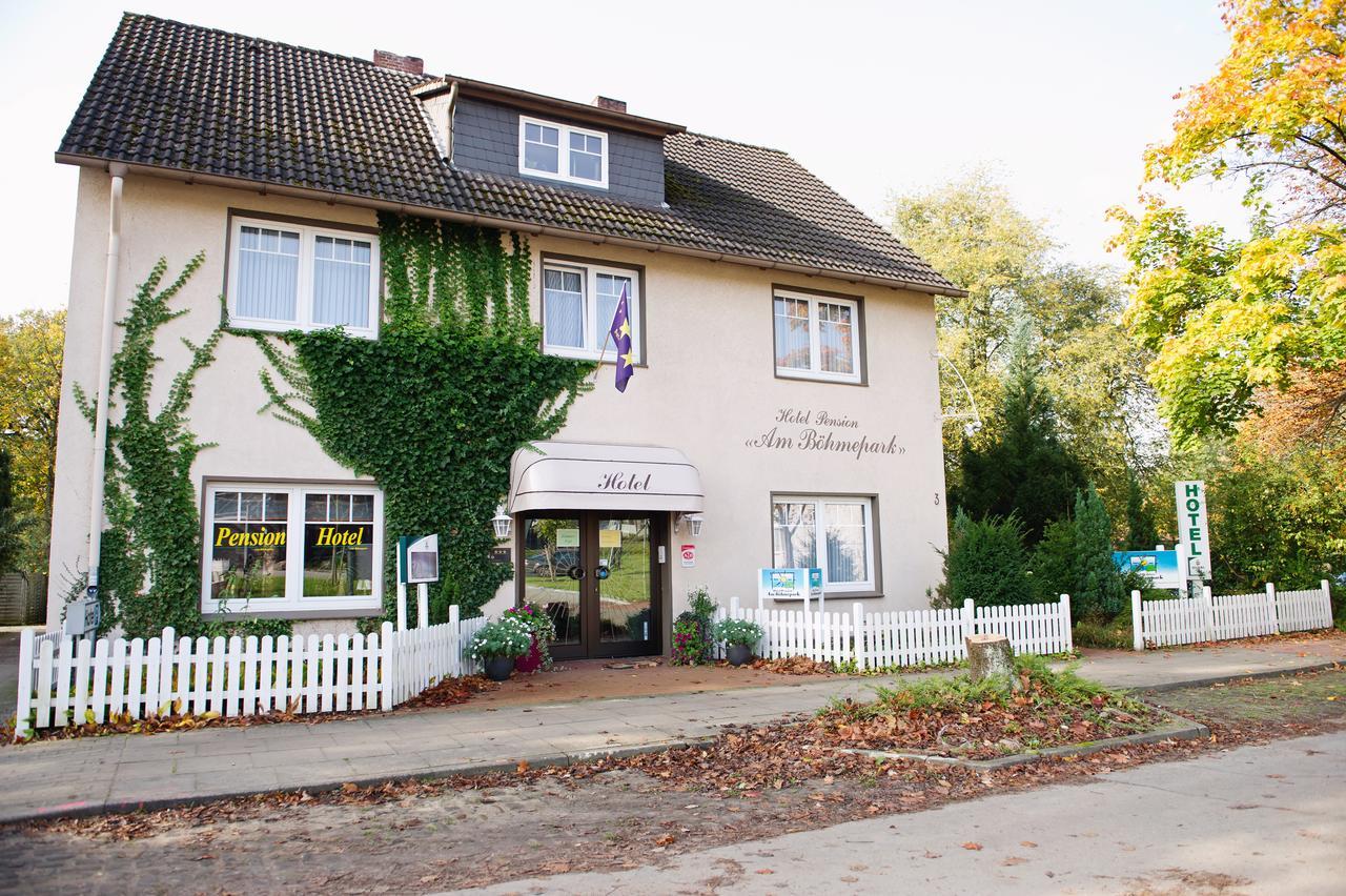 Hotel-Pension Am Boehmepark Soltau Εξωτερικό φωτογραφία
